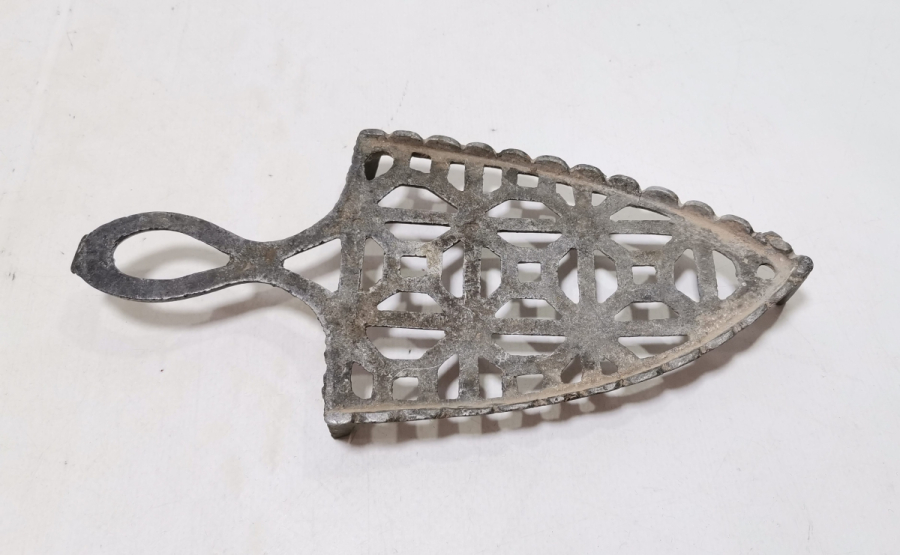 OSMANLI DÖNEMİ ÜTÜ NİHALESİ