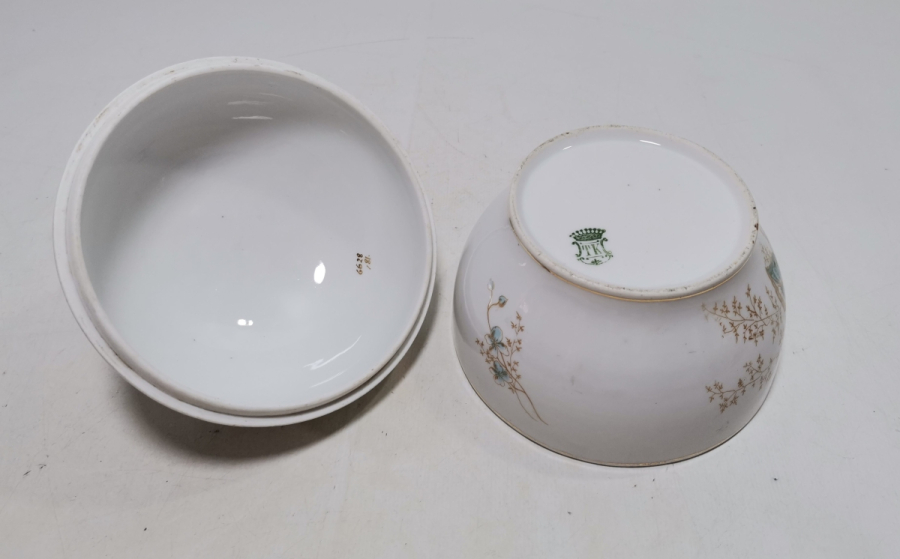 ÜZERİ ALTIN VARAKLI ANTİKA KAPAKLI BONBONİYER