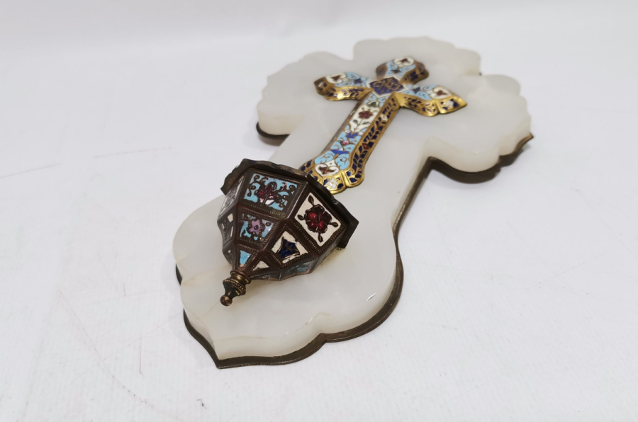 ÜZERİ MİNE İŞÇİLİKLİ NADİR RUM SUNAK