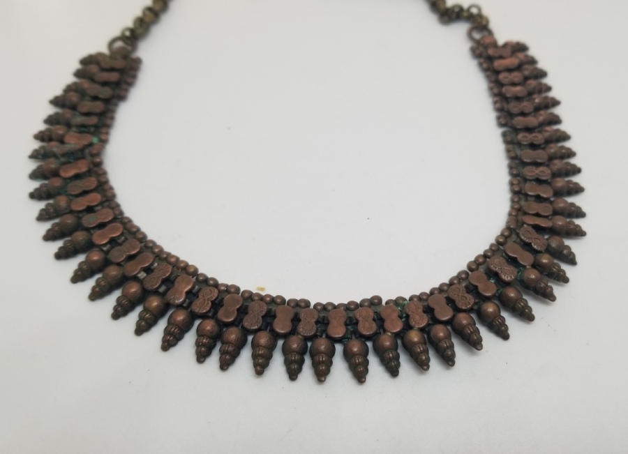 KABARTMA İŞÇİLİKLİ ANTİKA TÜRKMEN GERDANLIK