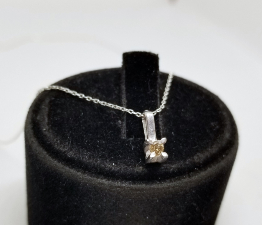 PIRLANTA TAŞLI ÖZEL YAPIM KOLYE