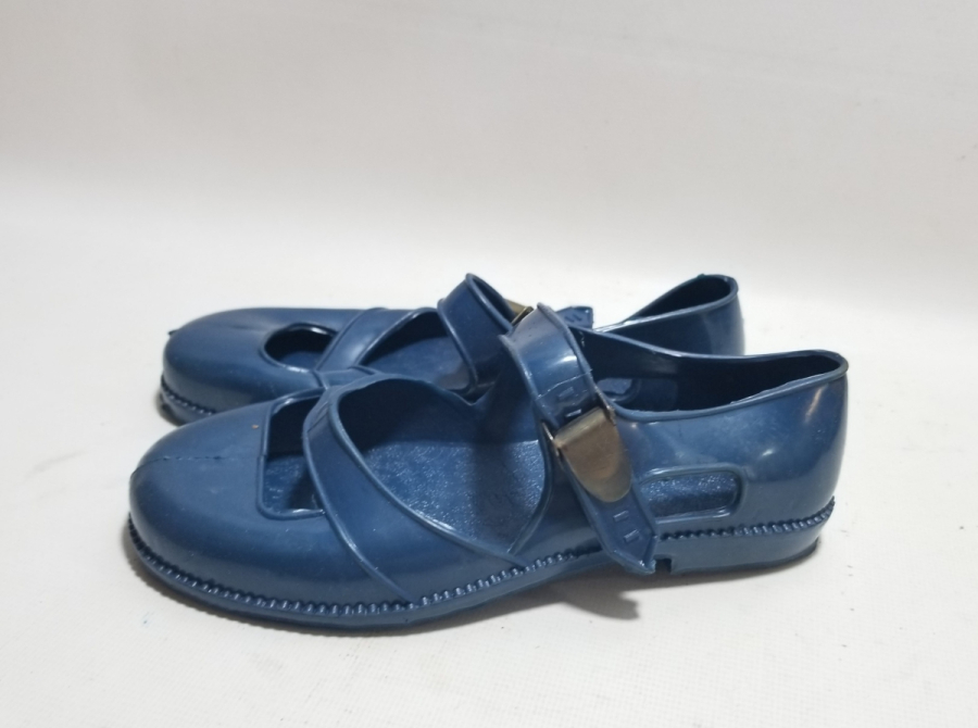 ANTİKA NOSTALJİK ÇOCUK AYAKKABISI