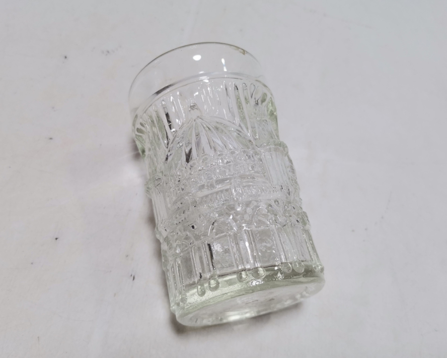 SÜLEYMANİYE CAMİ GÖRSELLİ KABARTMA İŞÇİLİKLİ OSMANLI DÖNEMİ ŞERBET BARDAĞI