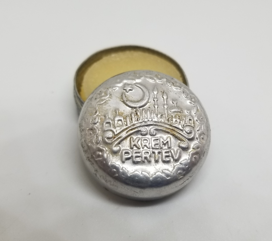 İÇİ DOLU PERTEV MARKA ANTİKA KREM