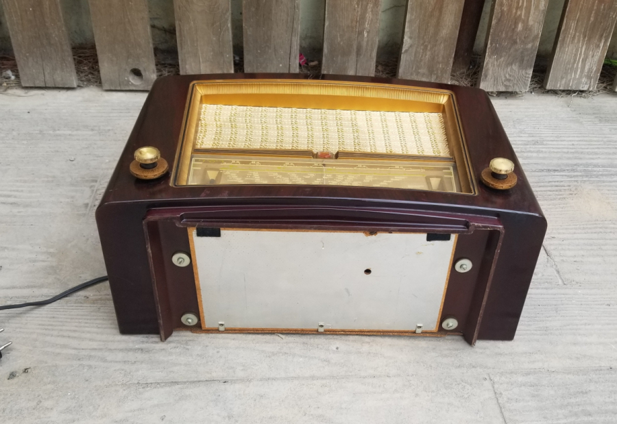 ÇALIŞIR DURUMDA PHILIPS MARKA AHŞAP KASA BÜYÜK BOY ANTİKA RADYO