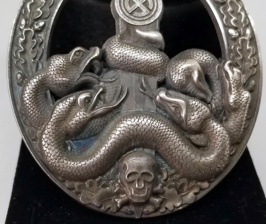 2. DÜNYA SAVAŞI DÖNEMİ NADİR GÜMÜŞ NAZİ NİŞANI