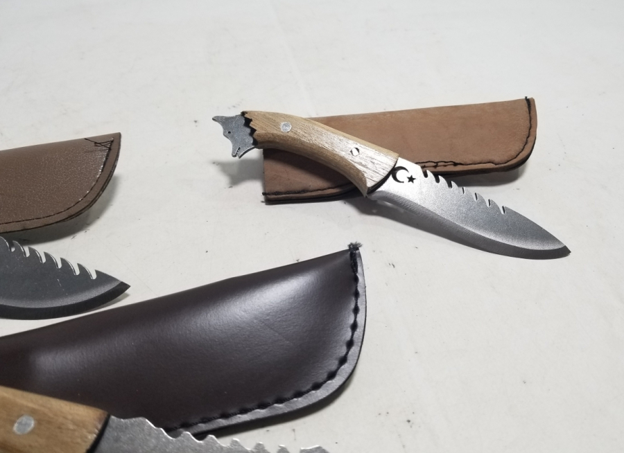 ÖZEL YAPIM KURT BAŞLI KAMPÇI BIÇAKLARI LOTU