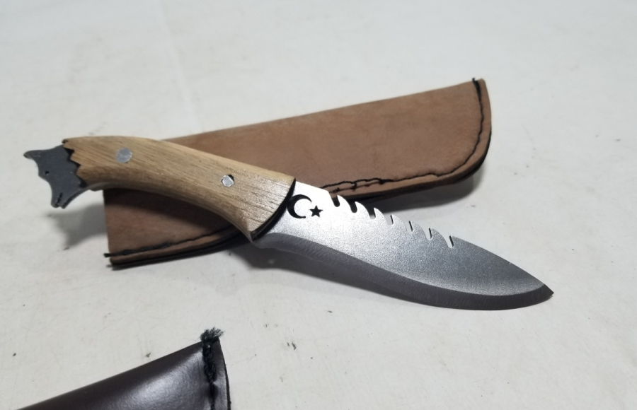 ÖZEL YAPIM KURT BAŞLI KAMPÇI BIÇAKLARI LOTU