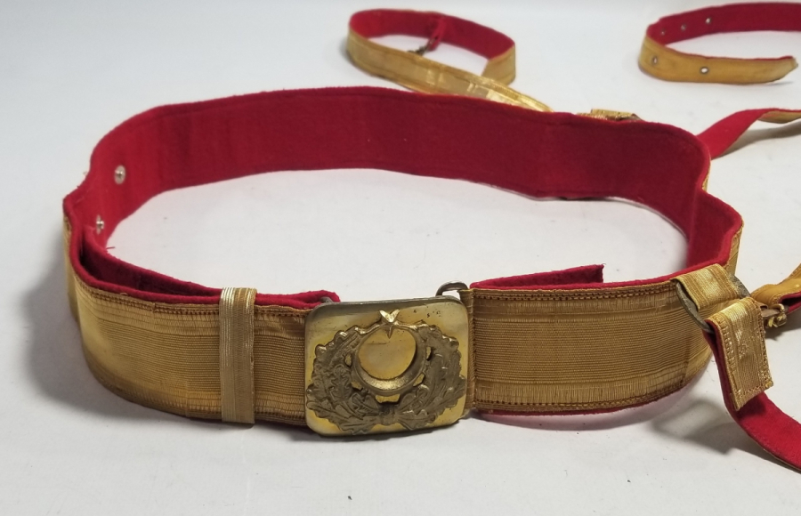 CUMHURİYET BAŞLARI SIRMALI ANTİKA SUBAY KEMERİ