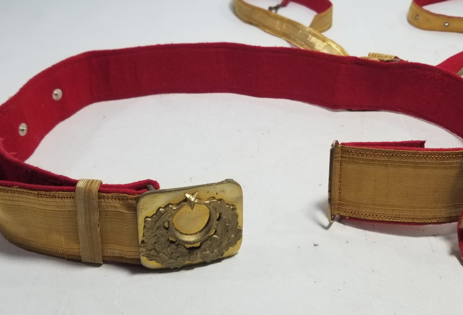 CUMHURİYET BAŞLARI SIRMALI ANTİKA SUBAY KEMERİ