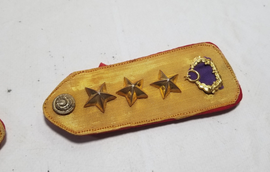 SIRMA İŞÇİLİKLİ ANTİKA ÇİFT SUBAY APOLETİ