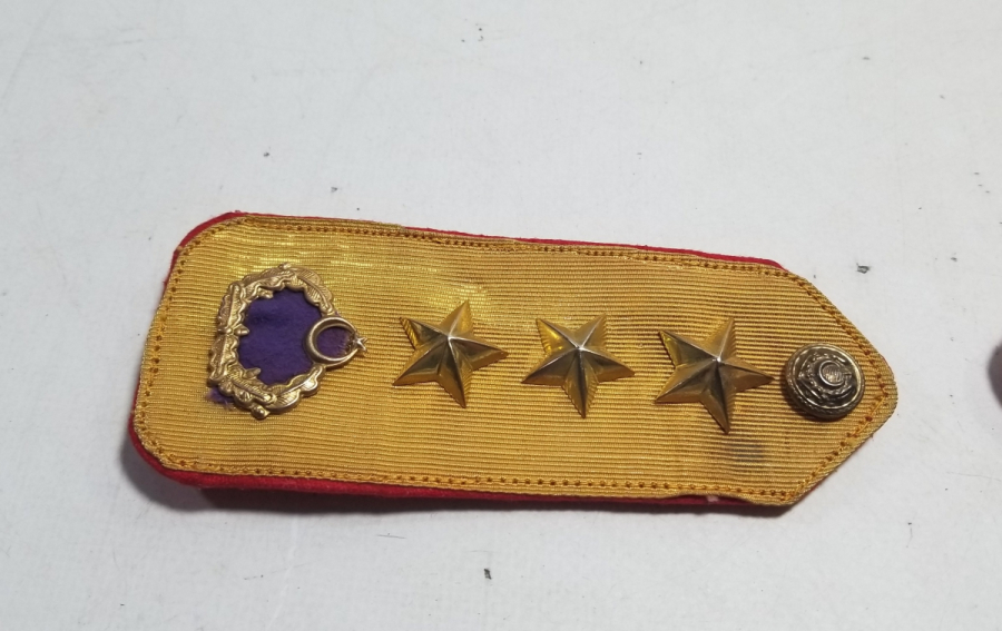 SIRMA İŞÇİLİKLİ ANTİKA ÇİFT SUBAY APOLETİ