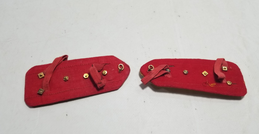 SIRMA İŞÇİLİKLİ ANTİKA ÇİFT SUBAY APOLETİ