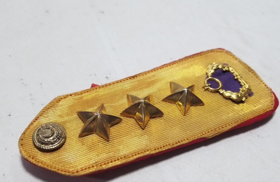 SIRMA İŞÇİLİKLİ ANTİKA ÇİFT SUBAY APOLETİ