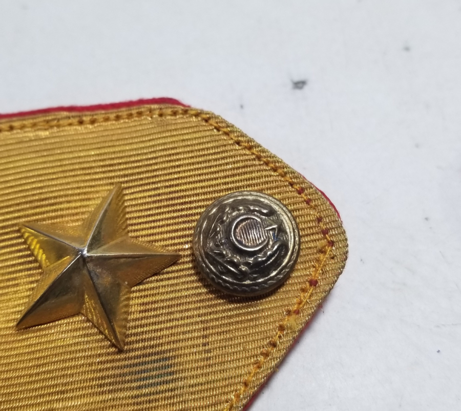 SIRMA İŞÇİLİKLİ ANTİKA ÇİFT SUBAY APOLETİ