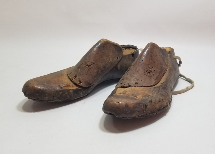 OSMANLI DÖNEMİ EL YAPIMI AHŞAP AYAKKABICI KALIBI