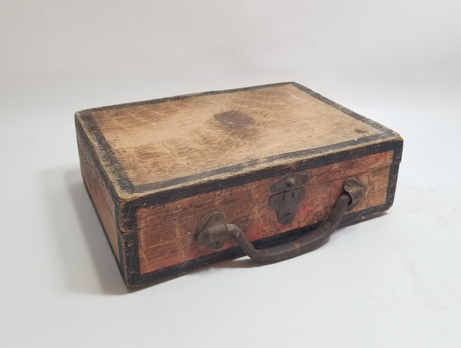 EL YAPIMI ANTİKA AHŞAP ÖĞRENCİ ÇANTASI - BAVUL