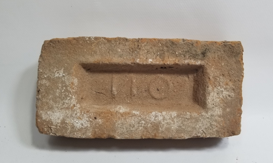 ÜZERİ RUMCA YAZILI OSMANLI DÖNEMİ TUĞLA