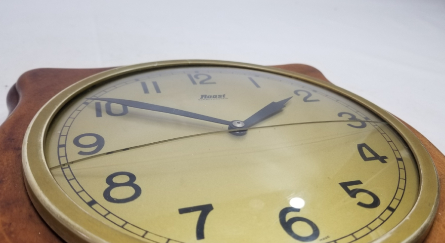 NADİR TİPTE ANTİKA KURMALI DUVAR SAATİ