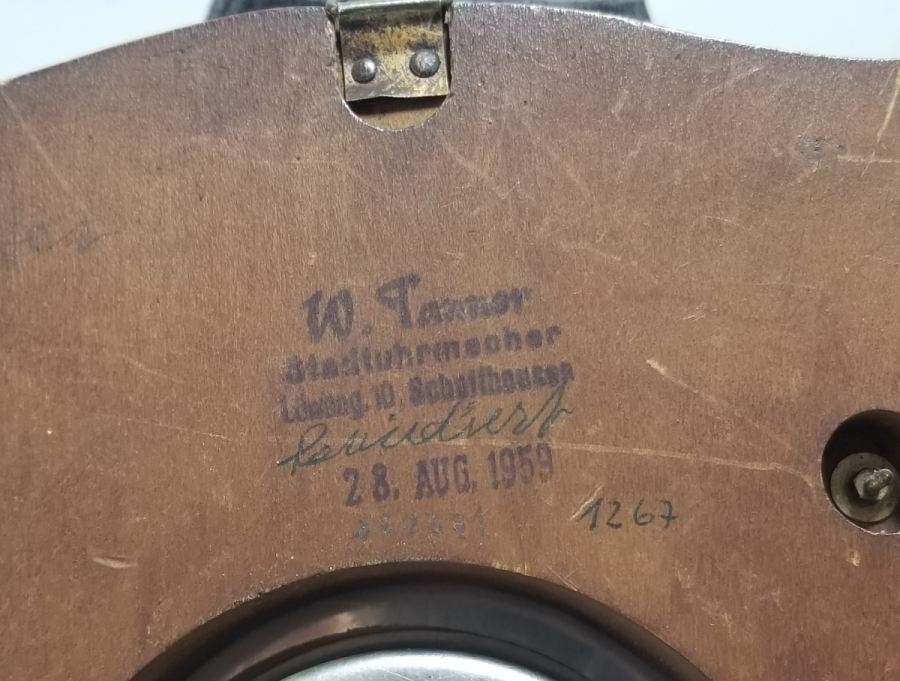 NADİR TİPTE ANTİKA KURMALI DUVAR SAATİ