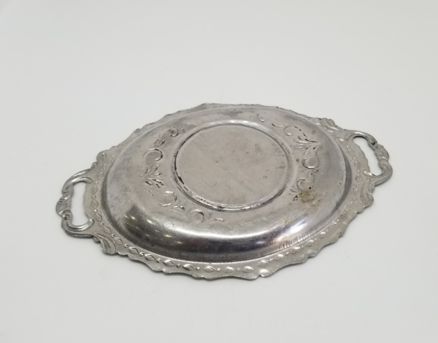 KABARTMA İŞÇİLİKLİ METAL KARTVİZİTLİK