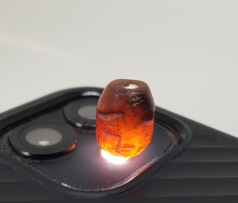 ÜZERİNDE SURET GÖRSELİ BULUNAN BÜYÜK BOY UZAKDOĞU MERCAN KOLYE HABBESİ