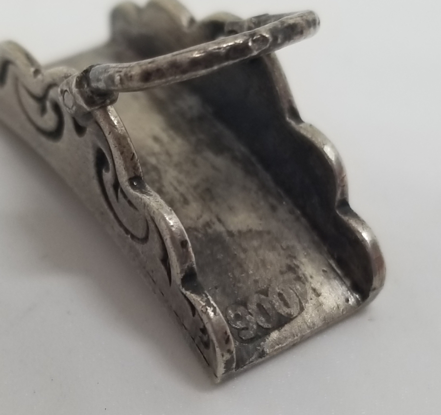 TÜRKİYE JOKEY KLUBÜ HATIRASI MİNİ GÜMÜŞ ÜZENGİ