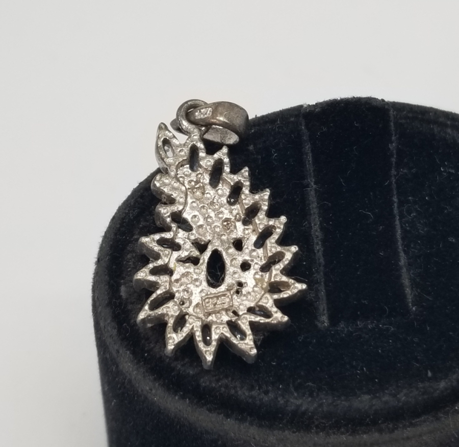 AQUAMARİN TAŞLI GÜMÜŞ KOLYE UCU