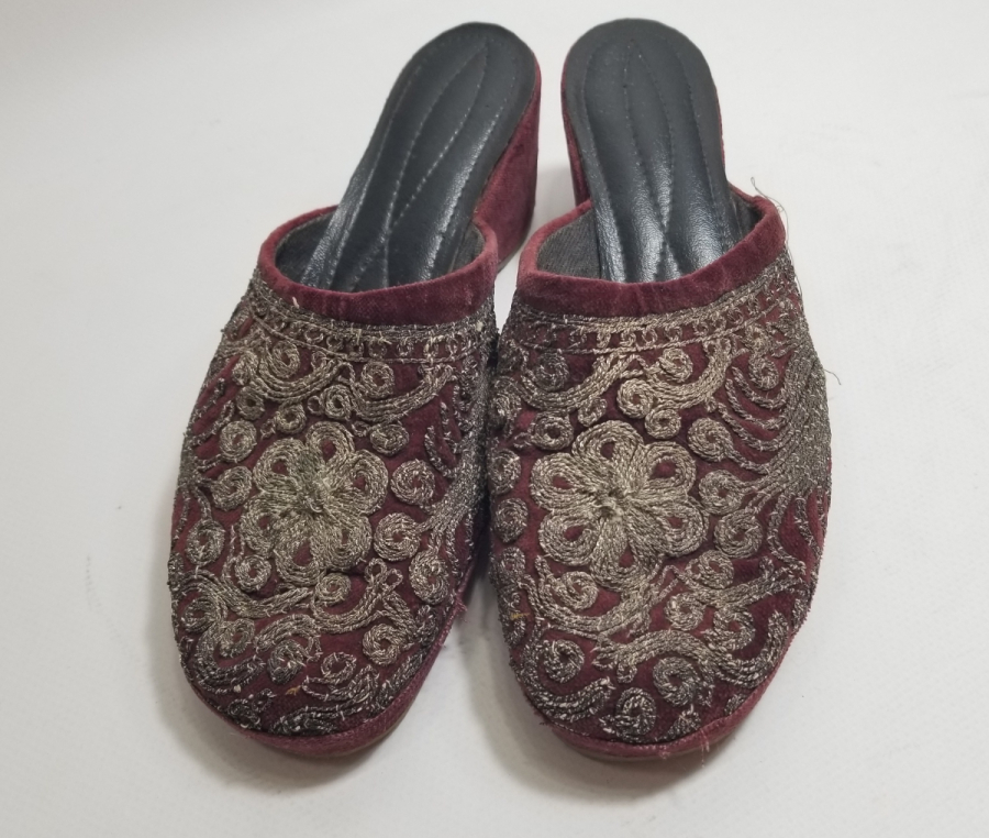 SIRMA İŞÇİLİKLİ ANTİKA GELİN TERLİĞİ