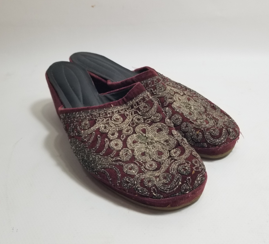 SIRMA İŞÇİLİKLİ ANTİKA GELİN TERLİĞİ