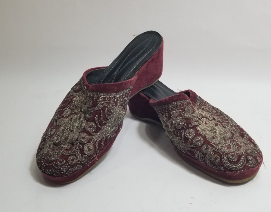 SIRMA İŞÇİLİKLİ ANTİKA GELİN TERLİĞİ