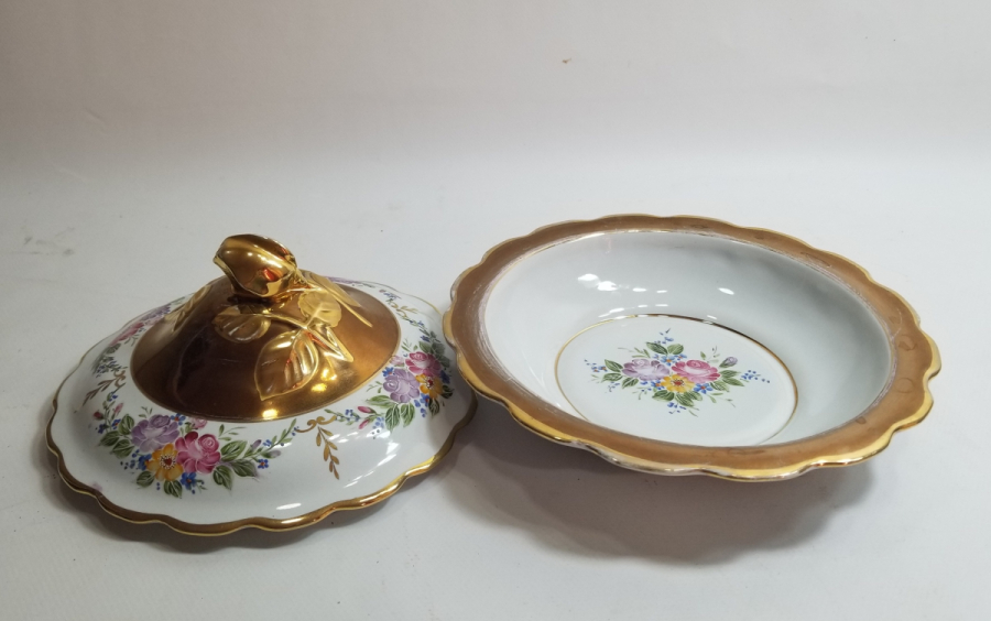 OSMANLI DÖNEMİ EL BOYAMA İŞÇİLİKLİ VE ALTIN VARAKLI NADİR KAPAKLI PORSELEN KASE - YEMİŞLİK