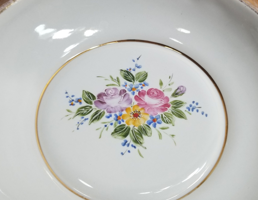 OSMANLI DÖNEMİ EL BOYAMA İŞÇİLİKLİ VE ALTIN VARAKLI NADİR KAPAKLI PORSELEN KASE - YEMİŞLİK