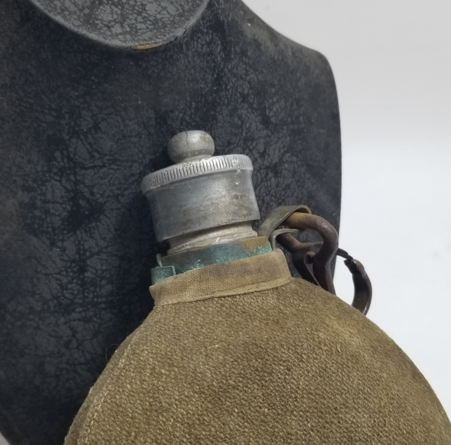 ORİJİNAL KEÇESİYLE 2. DÜNYA SAVAŞI DÖNEMİ İNGİLİZ ASKER MATARASI