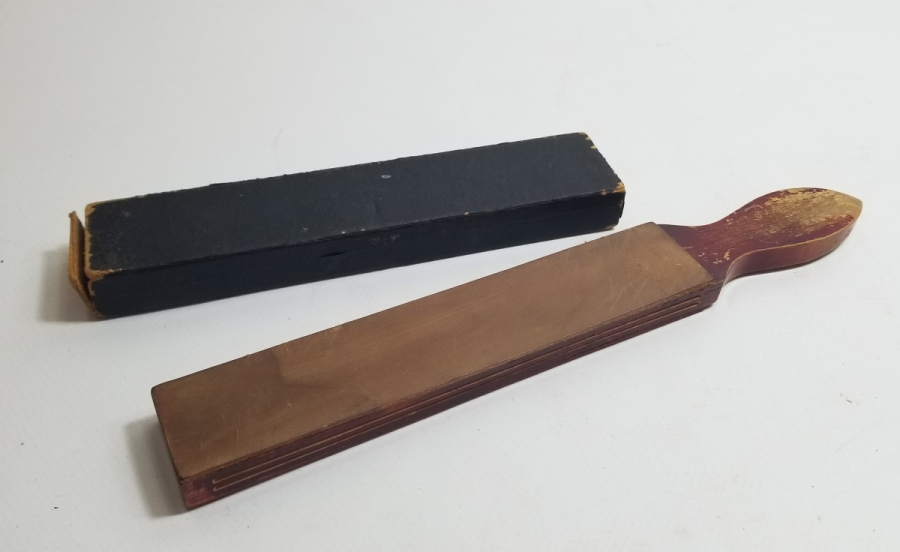 NADİR TİPTE ORİJİNAL KUTUSUNDA OSMANLI DÖNEMİ USTURA BİLEME TAŞI