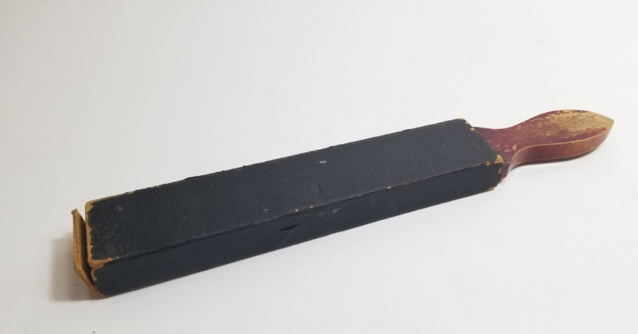 NADİR TİPTE ORİJİNAL KUTUSUNDA OSMANLI DÖNEMİ USTURA BİLEME TAŞI