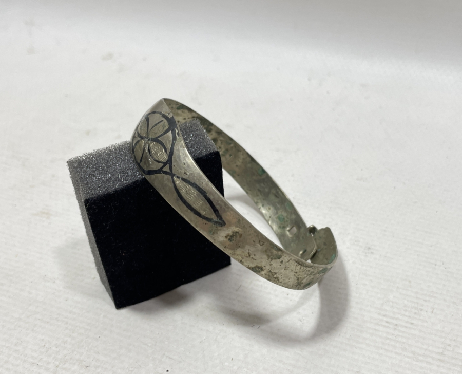 SAVAT İŞÇİLİKLİ ANTİKA BİLEKLİK - BİLEZİK