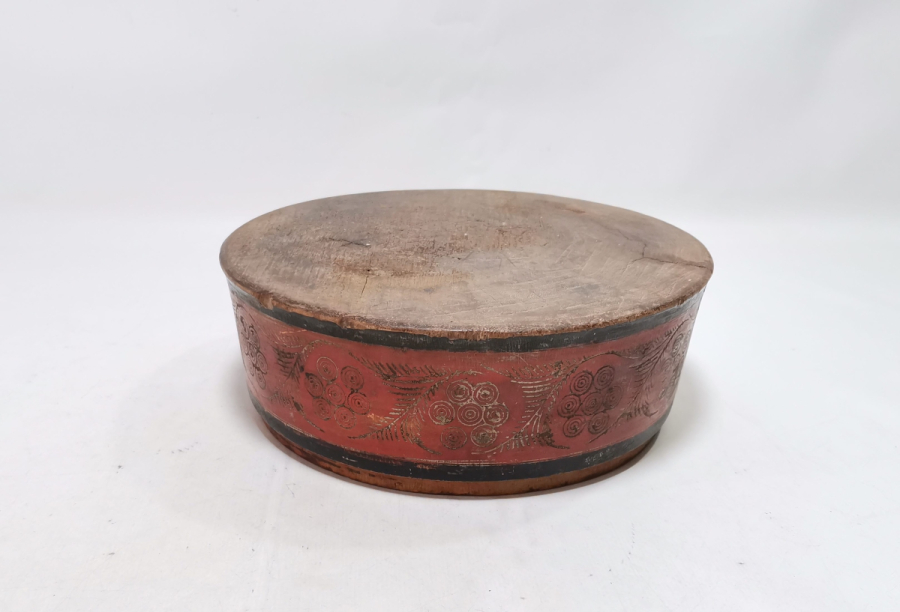 ÜZERİ EL BOYAMA İŞÇİLİKLİ NADİR TİPTE TEKKE İŞİ AHŞAP KASE
