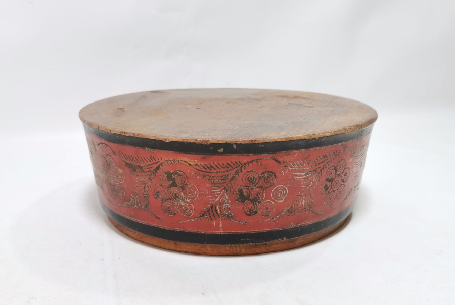 ÜZERİ EL BOYAMA İŞÇİLİKLİ NADİR TİPTE TEKKE İŞİ AHŞAP KASE