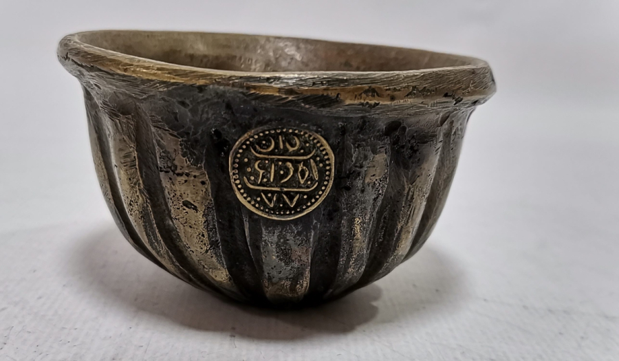 ÜZERİ OSMANLICA YAZILI OSMANLI DÖNEMİ BRONZ MACUNLUK