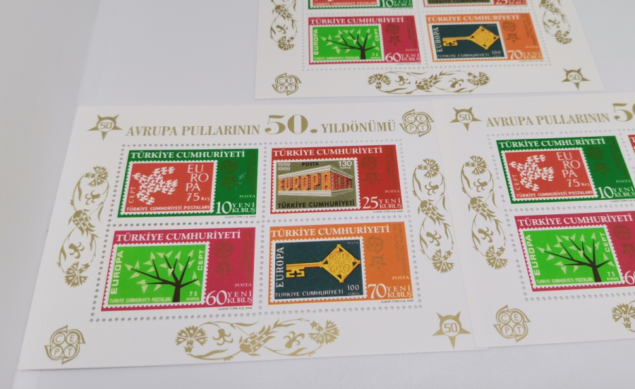 3 ADET KULLANILMAMIŞ HATIRA PUL TAKIMI