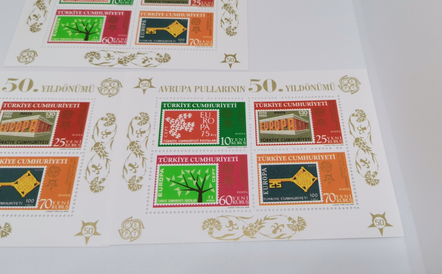 3 ADET KULLANILMAMIŞ HATIRA PUL TAKIMI