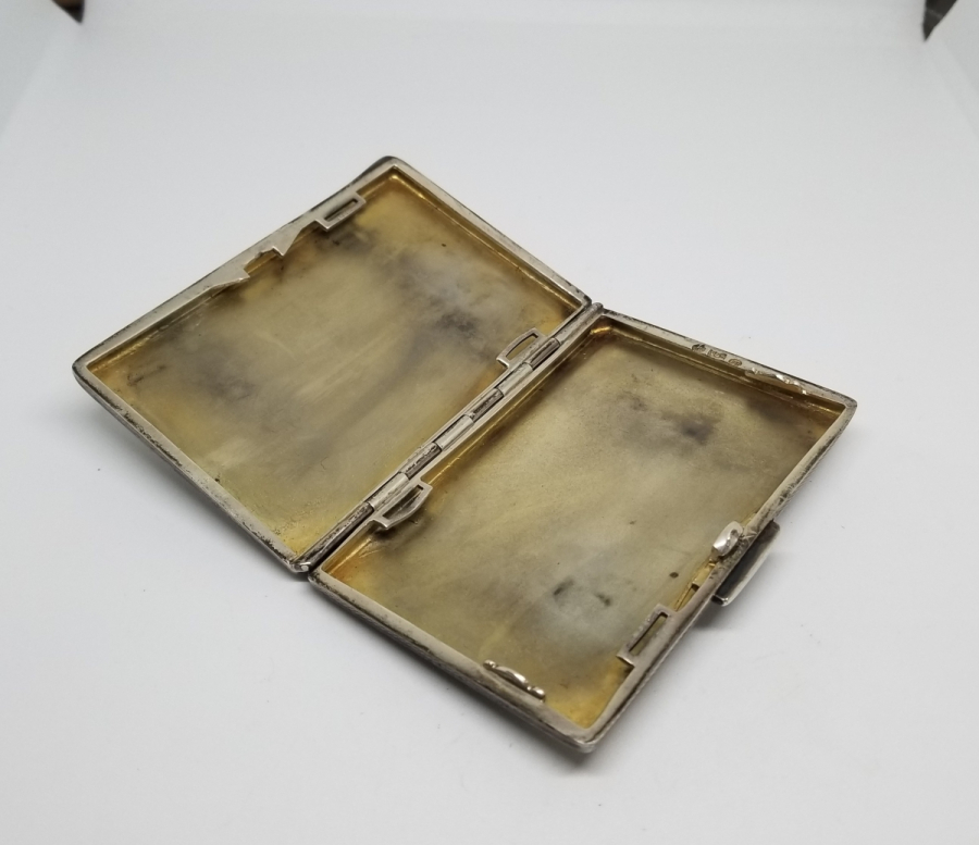 AZNAVUR İŞÇİLİKLİ GÜMÜŞ SİGARA TABAKASI