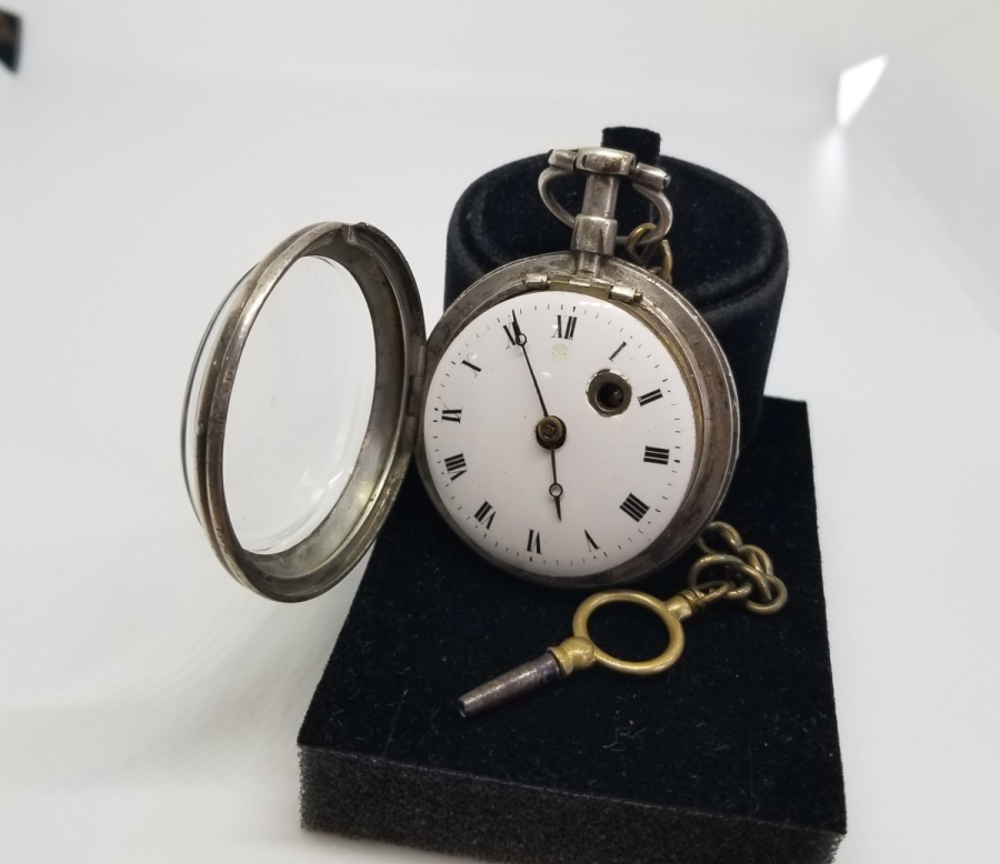 NADİR TİPTE GÜMÜŞ KASA ÖNDEN KURMALI ÖZEL YAPIM PRIOR CEP SAATİ