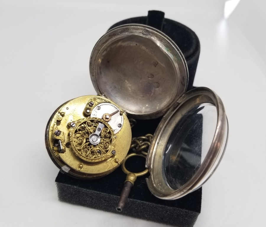 NADİR TİPTE GÜMÜŞ KASA ÖNDEN KURMALI ÖZEL YAPIM PRIOR CEP SAATİ