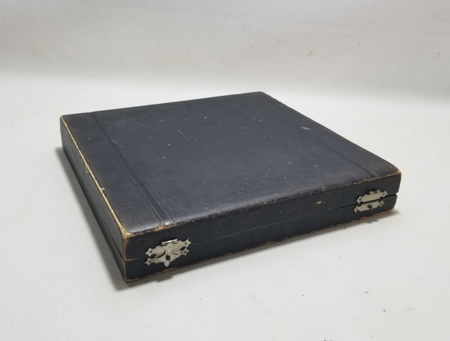 ANTİKA GÜMÜŞ ÇATAL BIÇAK SETİ KUTUSU