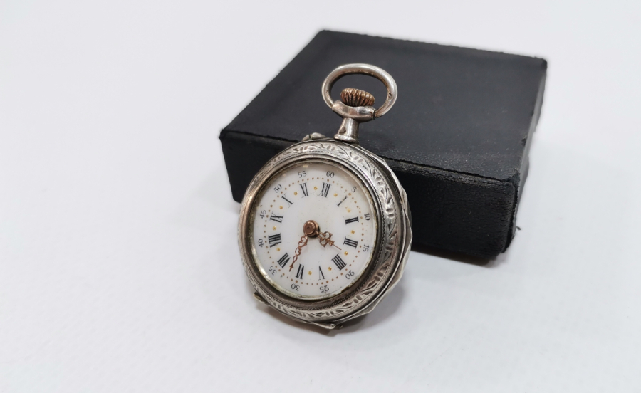 OSMANLI DÖNEMİ ÖZEL YAPIM GÜMÜŞ APARATIYLA KOL - CEP SAATİ