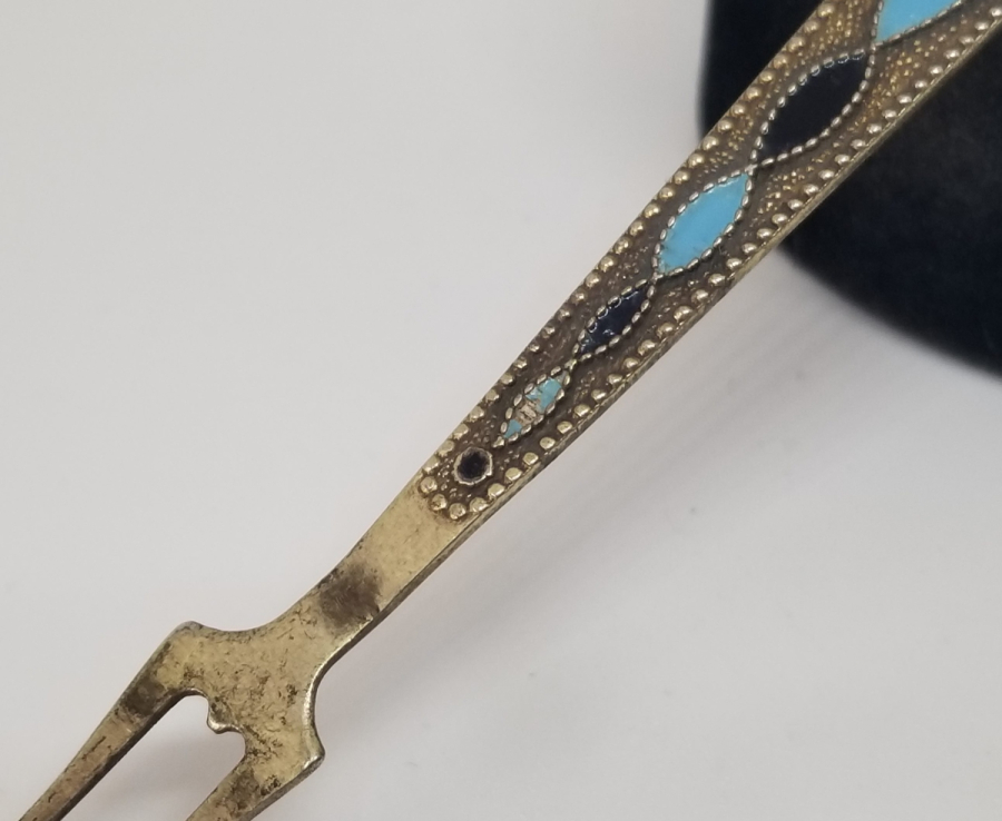 ORAK ÇEKİÇ DAMGALI ANTİKA MİNELİ RUS GÜMÜŞ PEYNİR ÇATALI