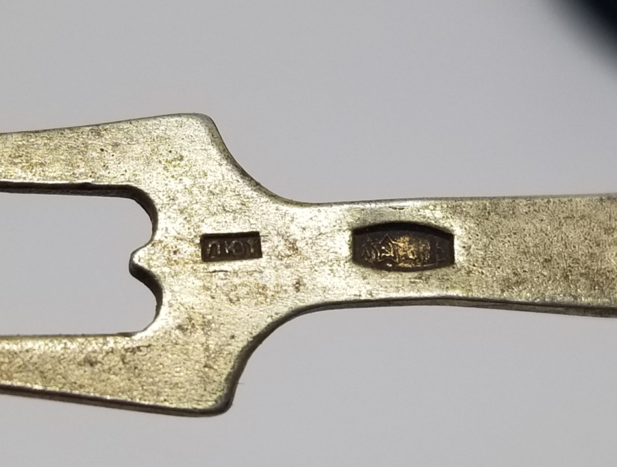 ORAK ÇEKİÇ DAMGALI ANTİKA MİNELİ RUS GÜMÜŞ PEYNİR ÇATALI