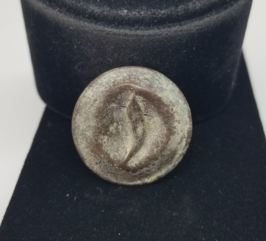 ÜZERİ OSMANLICA YAZILI 1. DÜNYA SAVAŞI DÖNEMİ TOPÇU SUBAY DÜĞMESİ